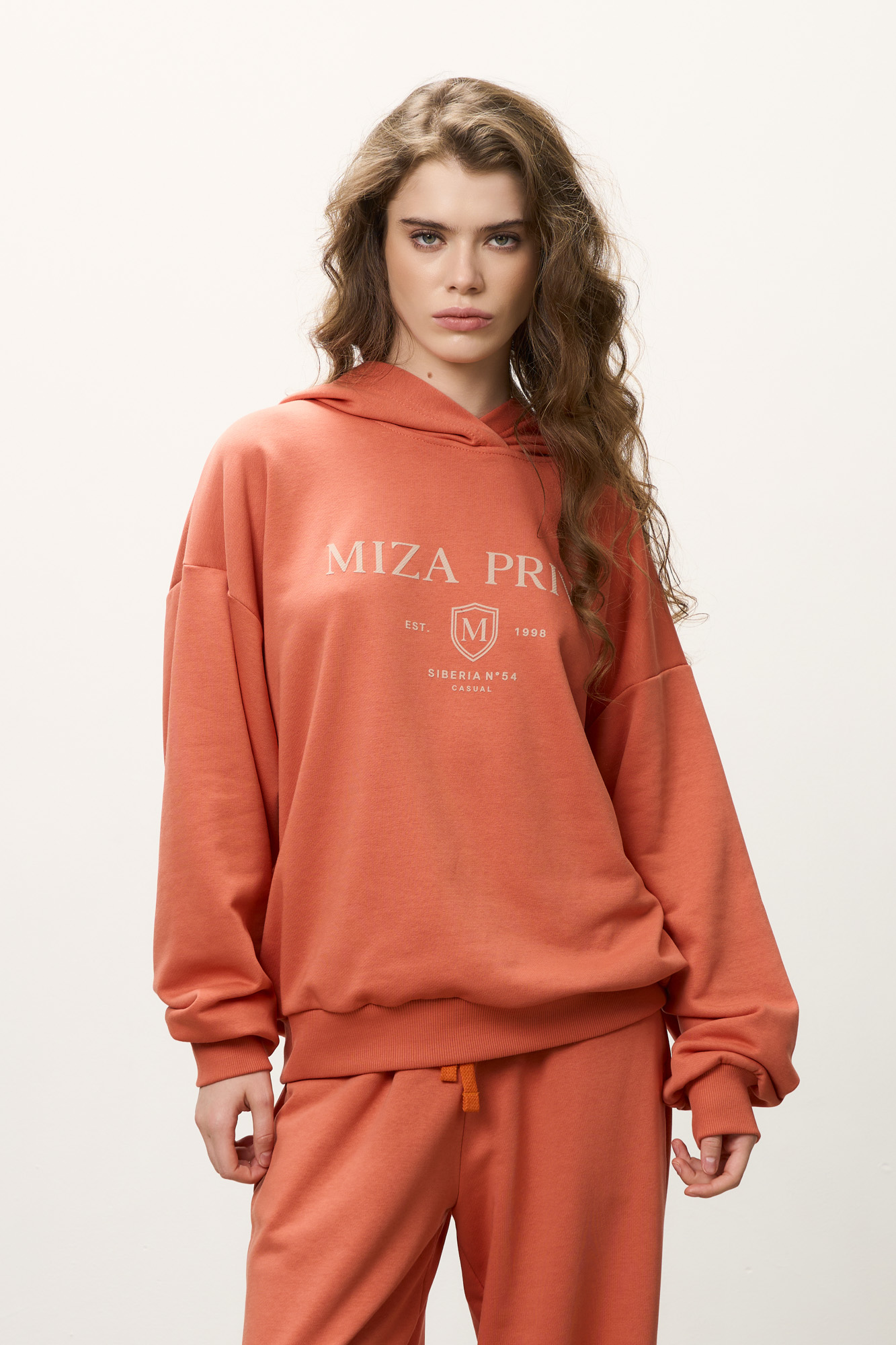 Костюм MIZA CLUB с джоггерами