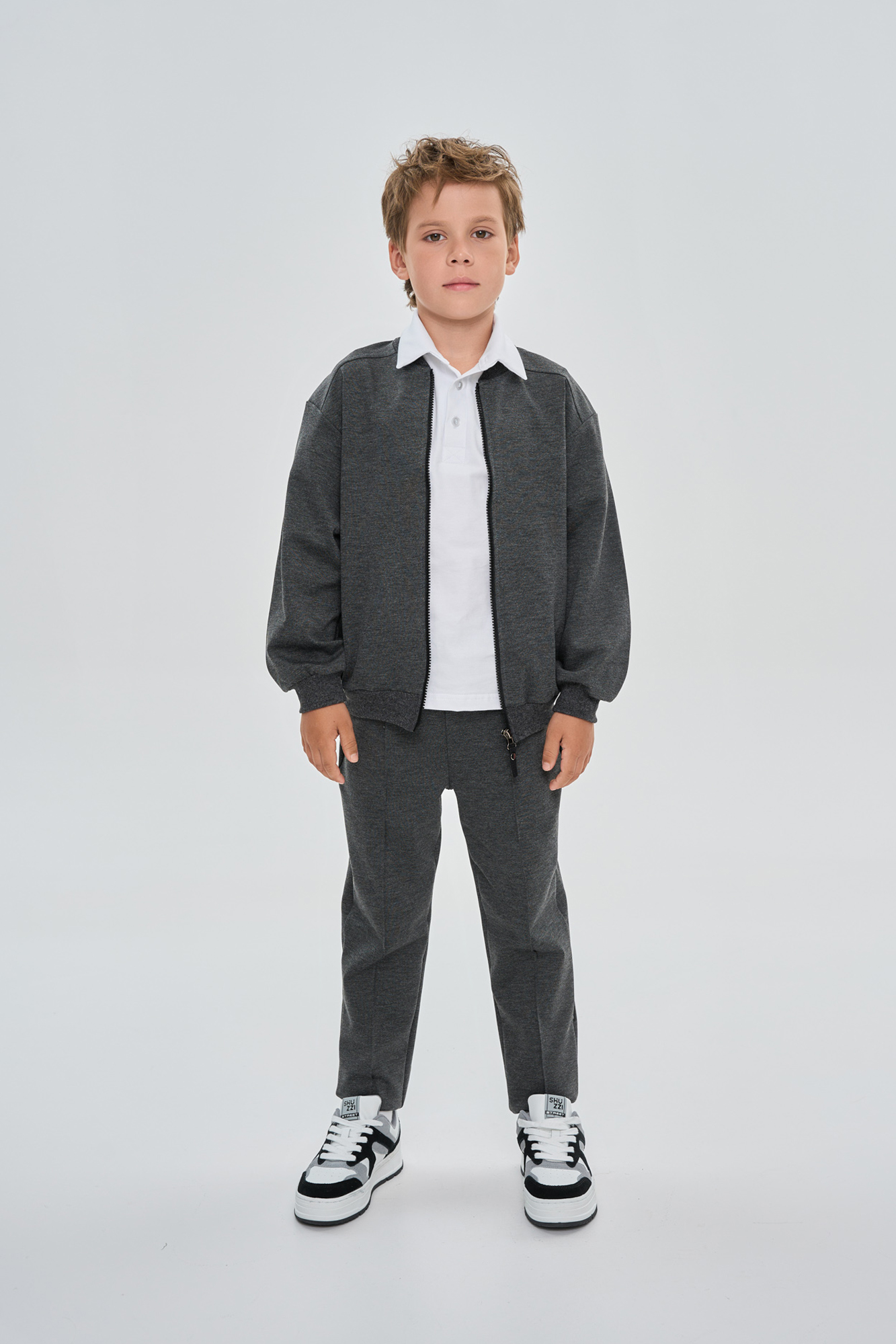 
Брюки зауженные со стрелками