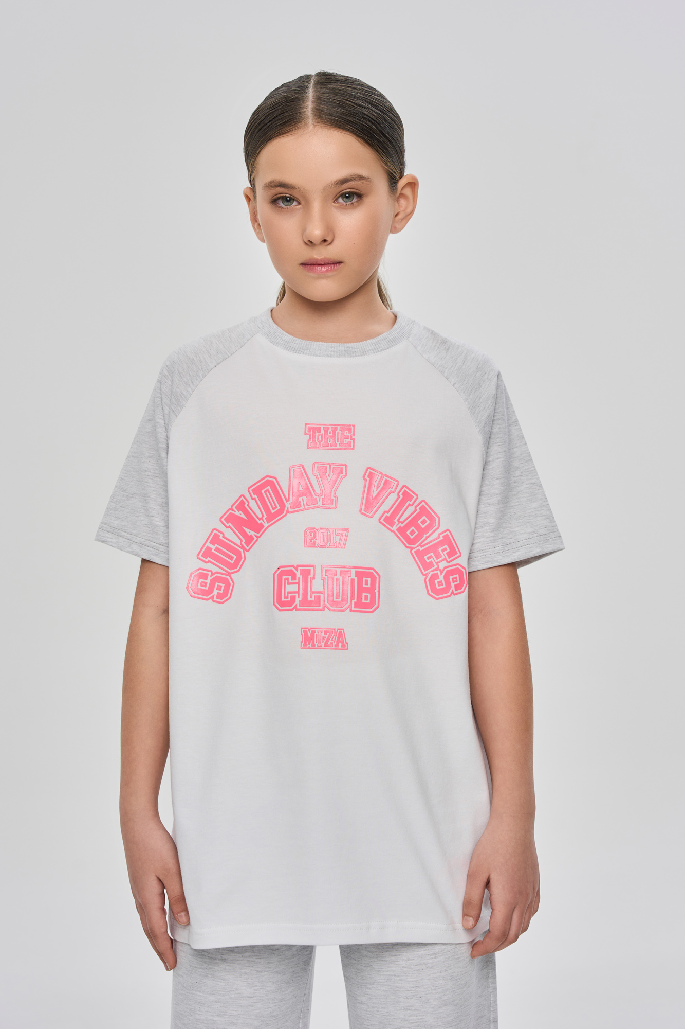Футболка удлиненная SUNDAY CLUB  (134 молочный)
