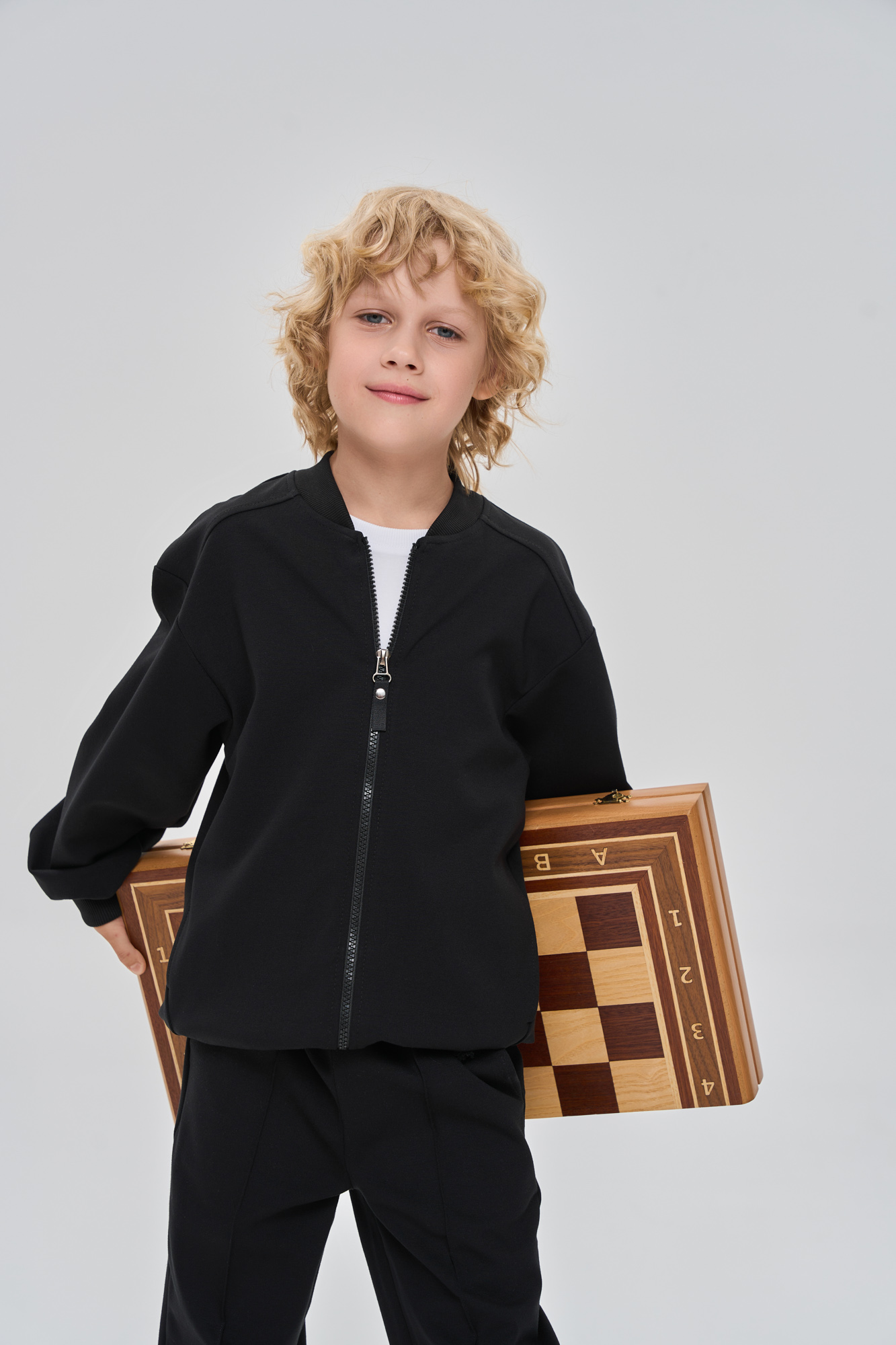 
Базовый бомбер на молнии