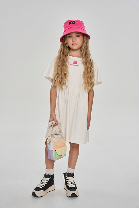 Платье с отрезной юбкой